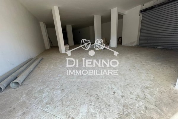 negozio in vendita a Roma