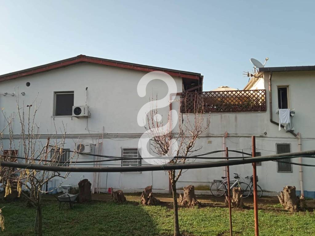 appartamento in vendita a Roma in zona Appio Claudio