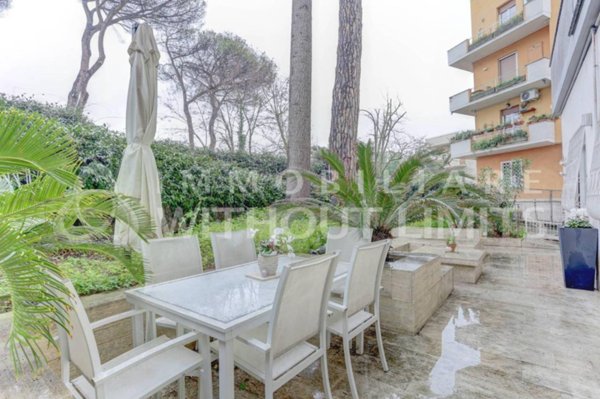 appartamento in vendita a Roma in zona Parioli