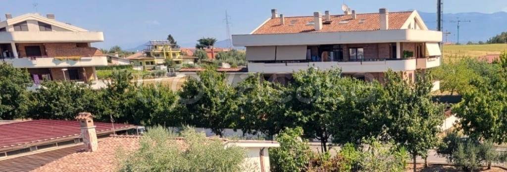 appartamento in vendita a Roma in zona Castelverde