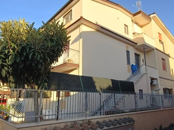 appartamento in vendita a Roma in zona Tor Vergata/Torrenova