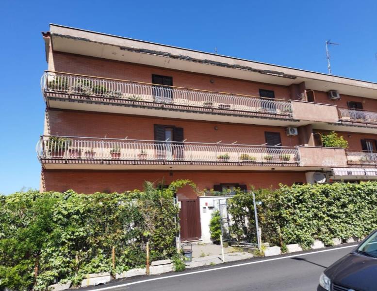 casa indipendente in vendita a Roma in zona Acilia