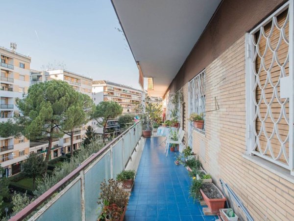 appartamento in vendita a Roma in zona Gianicolense