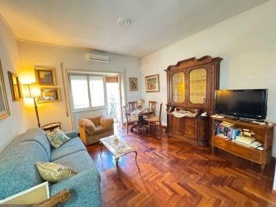 appartamento in vendita a Roma in zona Tomba di Nerone