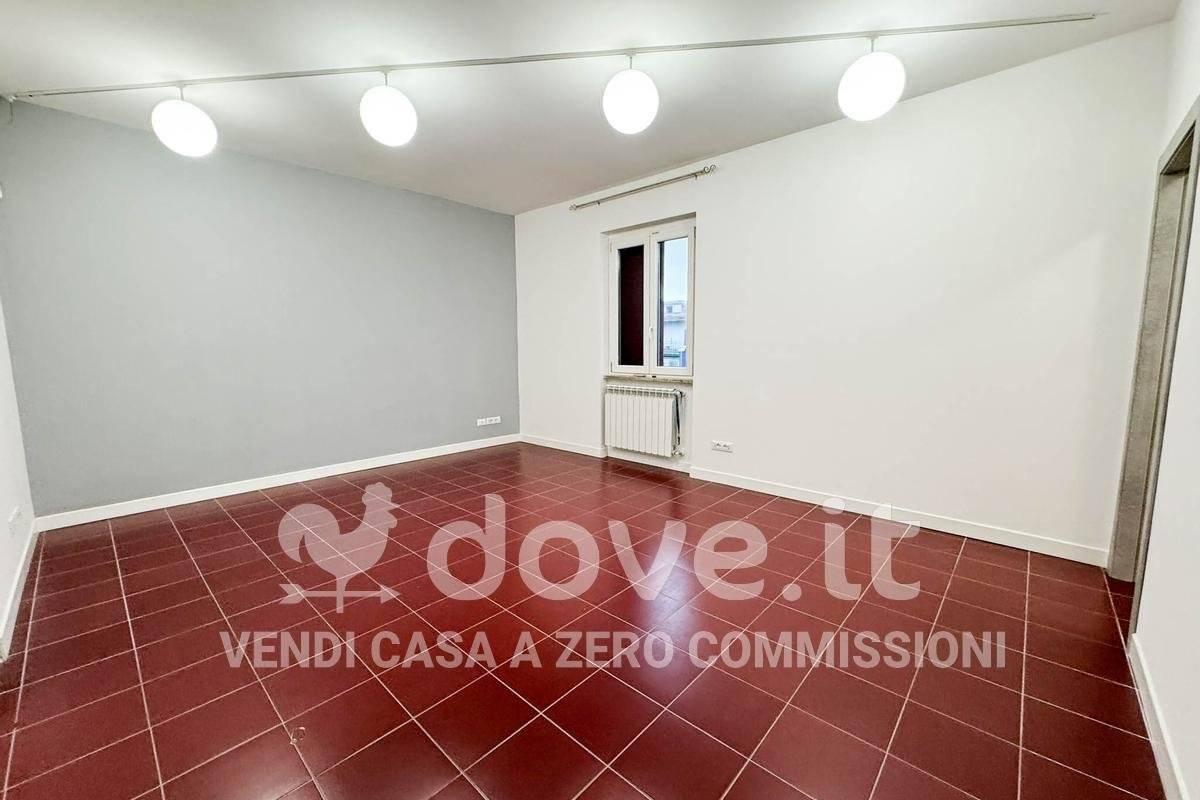 casa indipendente in vendita a Roma in zona Osteria del Curato