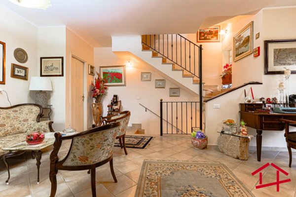 casa indipendente in vendita a Roma in zona Infernetto