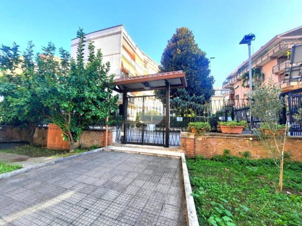 appartamento in vendita a Roma in zona Monte Sacro/Talenti