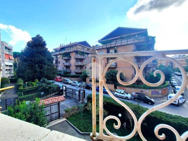 appartamento in vendita a Roma in zona Monte Sacro/Talenti