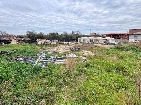 terreno agricolo in vendita a Roma in zona Lunghezza