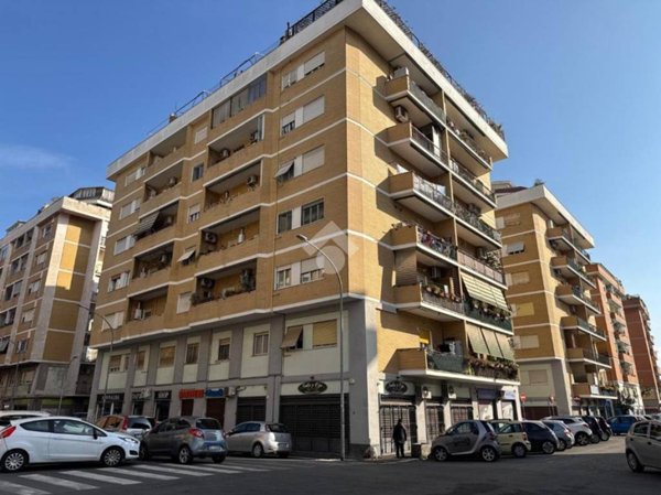 appartamento in vendita a Roma in zona Portuense
