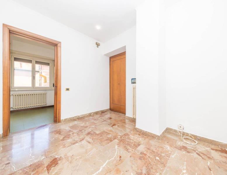 appartamento in vendita a Roma in zona Portuense
