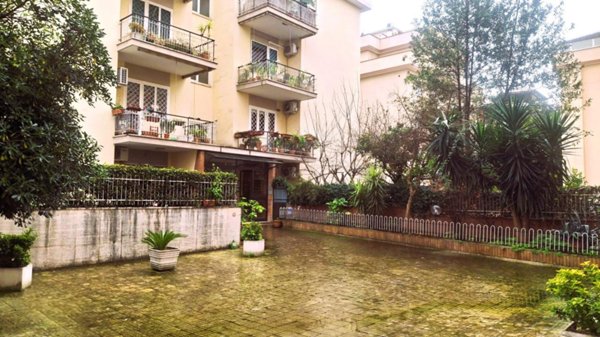 appartamento in vendita a Roma in zona Torre Maura