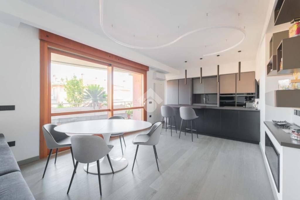 appartamento in vendita a Roma