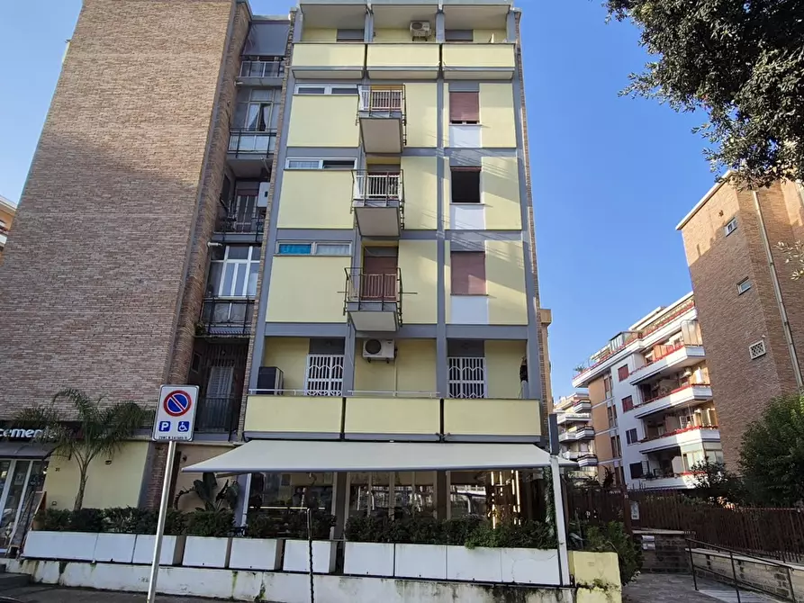 appartamento in vendita a Roma in zona Ostia