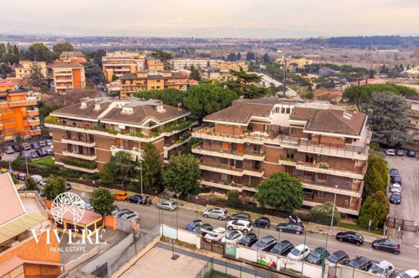 appartamento in vendita a Roma in zona Tor di Quinto