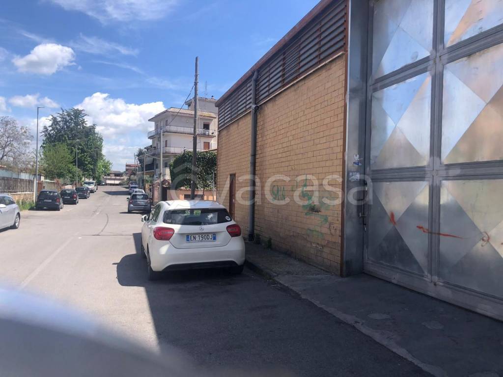 appartamento in vendita a Roma in zona Borghesiana