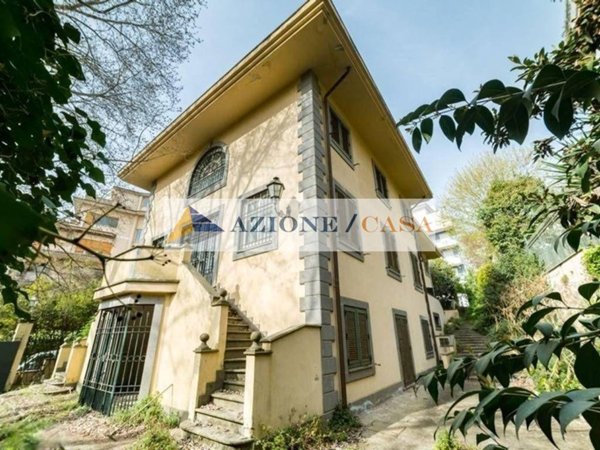 casa indipendente in vendita a Roma