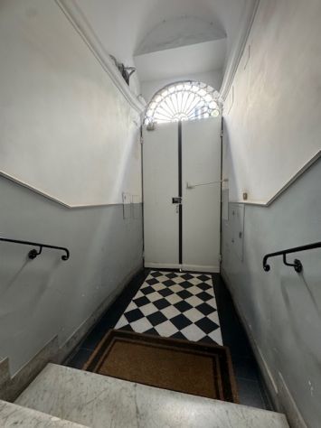 appartamento in vendita a Roma in zona Rione Monti/Campitelli