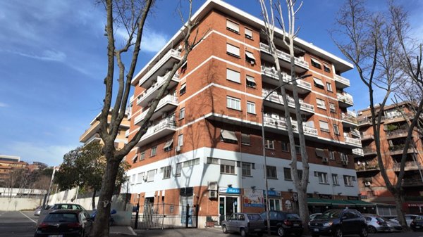 appartamento in vendita a Roma in zona Portuense