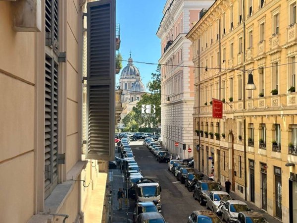appartamento in vendita a Roma in zona Rione Prati