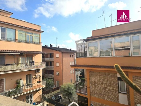 appartamento in vendita a Roma in zona Primavalle