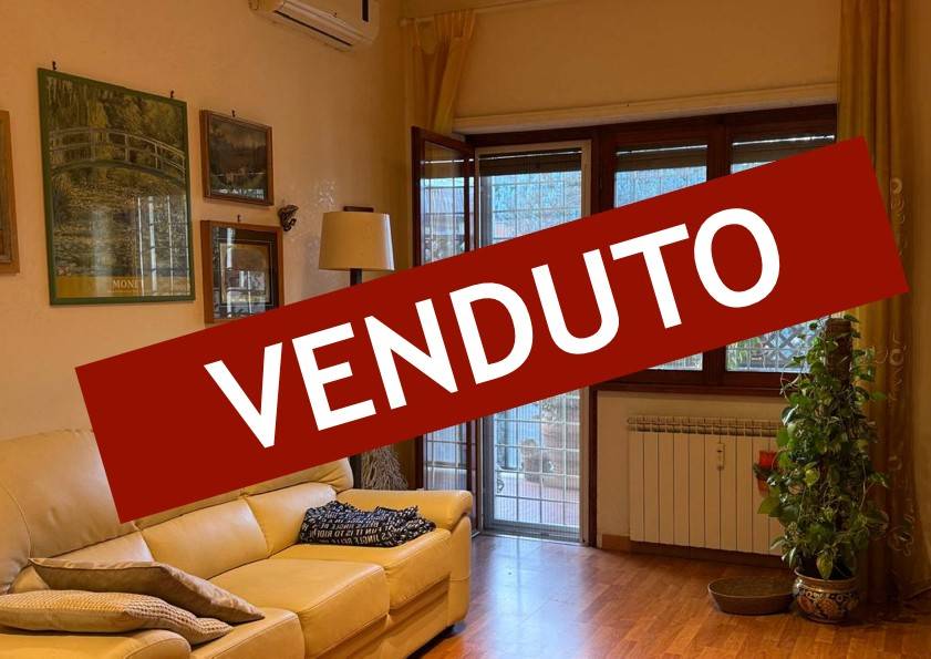 appartamento in vendita a Roma