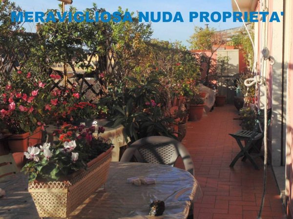 appartamento in vendita a Roma in zona Della Vittoria