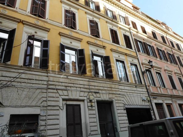 appartamento in vendita a Roma in zona Castro Pretorio
