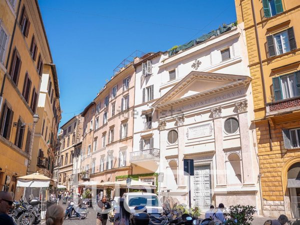 appartamento in vendita a Roma in zona Campo Marzio