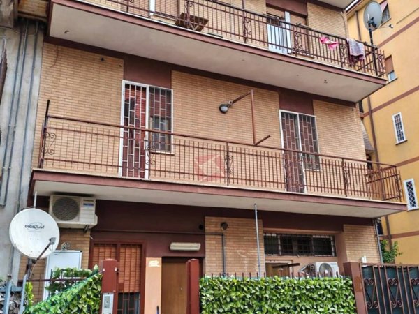 appartamento in vendita a Roma in zona Finocchio