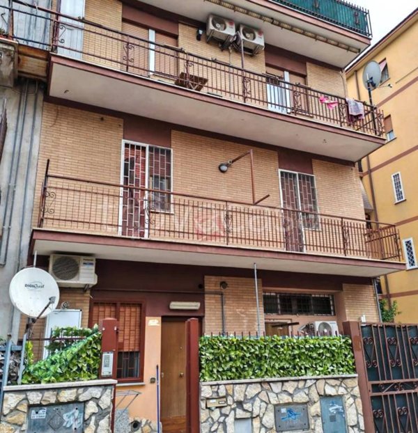 appartamento in vendita a Roma in zona Finocchio