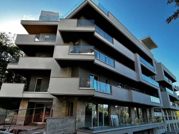 appartamento in vendita a Roma in zona Della Vittoria