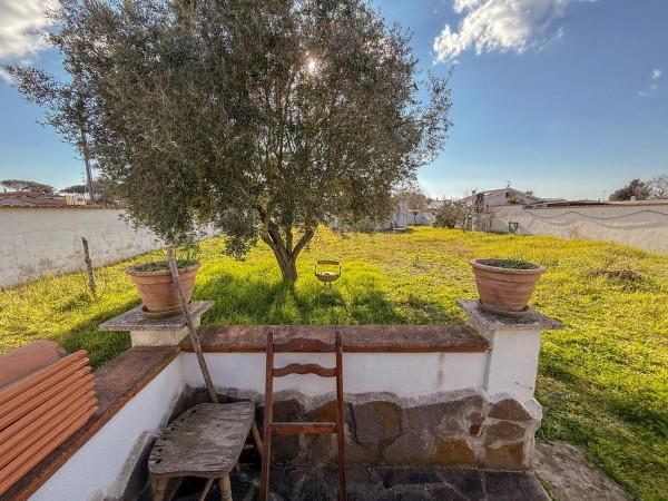 casale in vendita a Roma in zona Infernetto