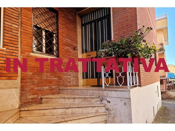 appartamento in vendita a Roma in zona Tor Cervara