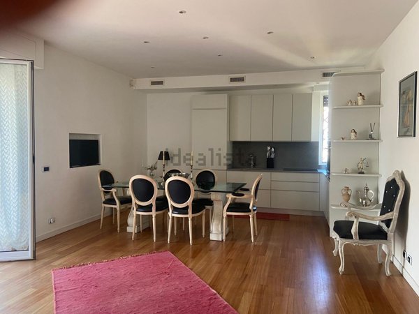 appartamento in vendita a Roma in zona Appio Claudio