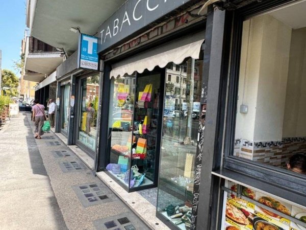 negozio in vendita a Roma in zona Gianicolense