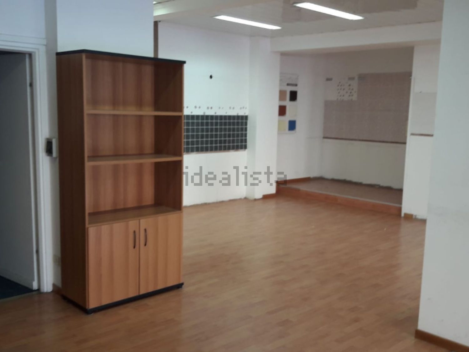 locale commerciale in vendita a Roma in zona Portuense