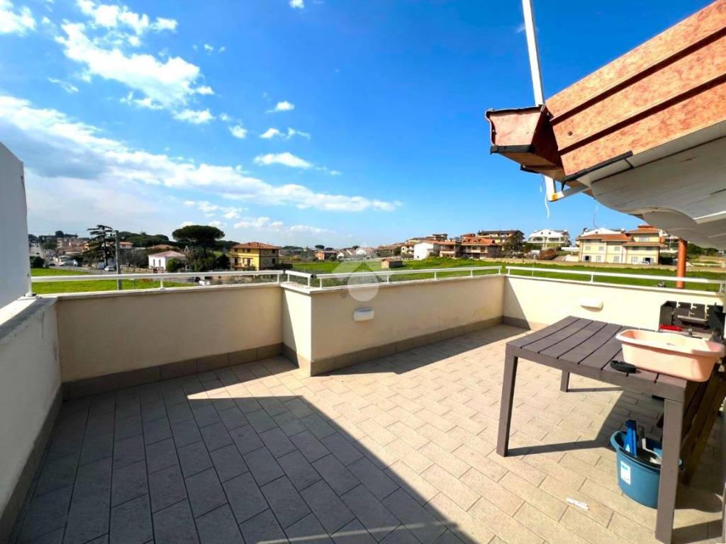 appartamento in vendita a Roma in zona Borghesiana