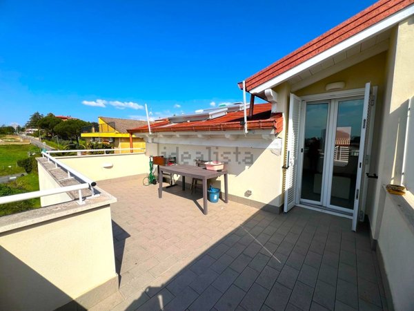 appartamento in vendita a Roma in zona Borghesiana
