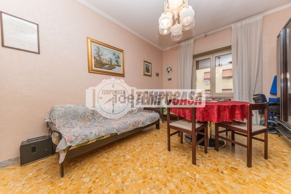 appartamento in vendita a Roma in zona Don Bosco