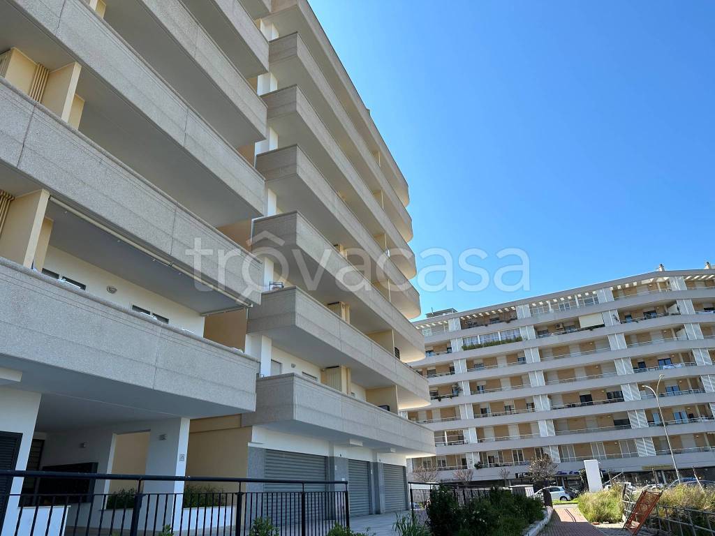 appartamento in vendita a Roma in zona Castel di Leva