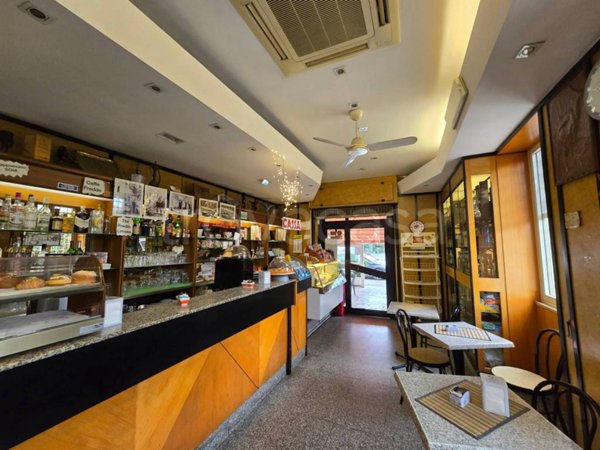 negozio in vendita a Roma in zona Aurelio