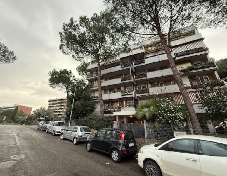 appartamento in vendita a Roma in zona Torrino
