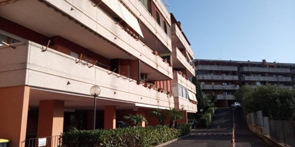 appartamento in vendita a Roma in zona Vitinia