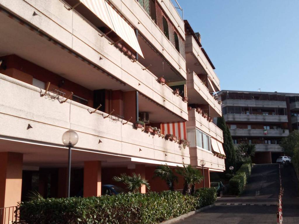 appartamento in vendita a Roma in zona Vitinia