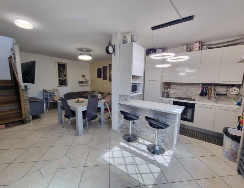 casa indipendente in vendita a Roma in zona Dragona/Bagnoletto