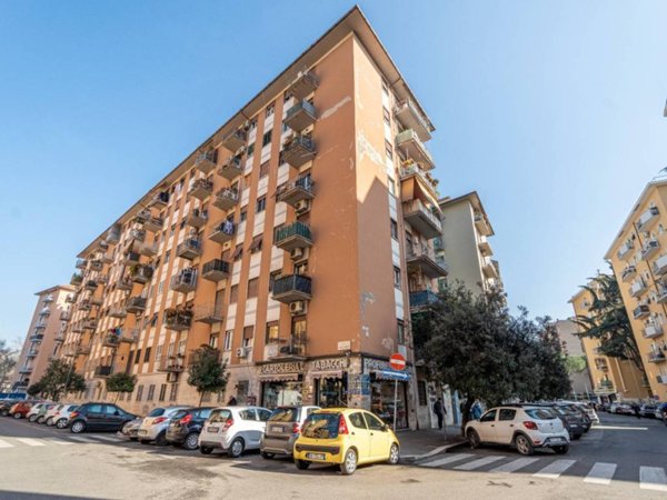 appartamento in vendita a Roma in zona Don Bosco