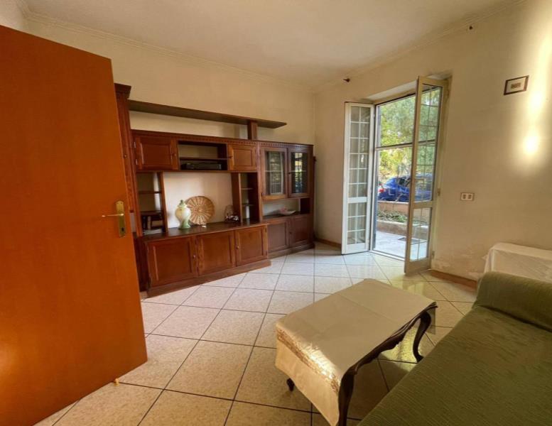 appartamento in vendita a Roma in zona Dragona/Bagnoletto
