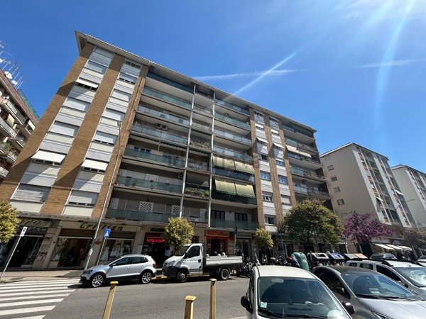 appartamento in vendita a Roma in zona Don Bosco