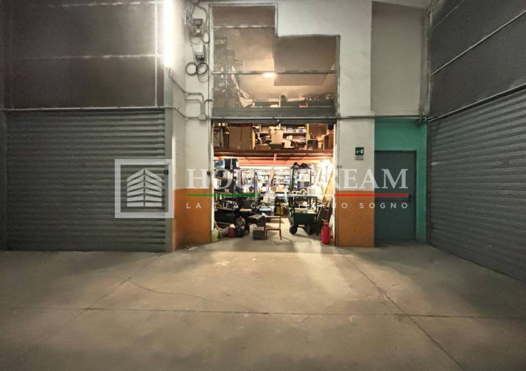 casa indipendente in vendita a Roma in zona Cinecittà